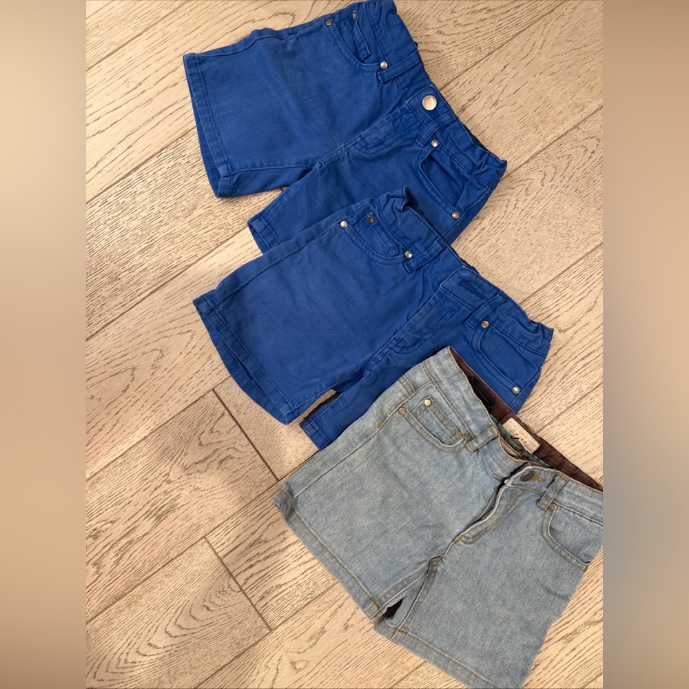 Lot of Stella McCartney kids Blue and Light Denim Shorts - size 3T,4T,5T
